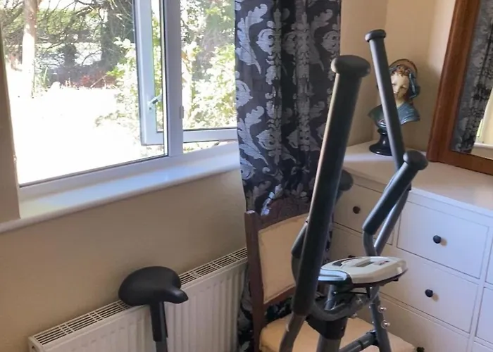 An Teach Tykillen Cosy Лимерик